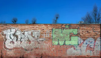 Grafitti entfernen bei Oetken Objektbetreuung